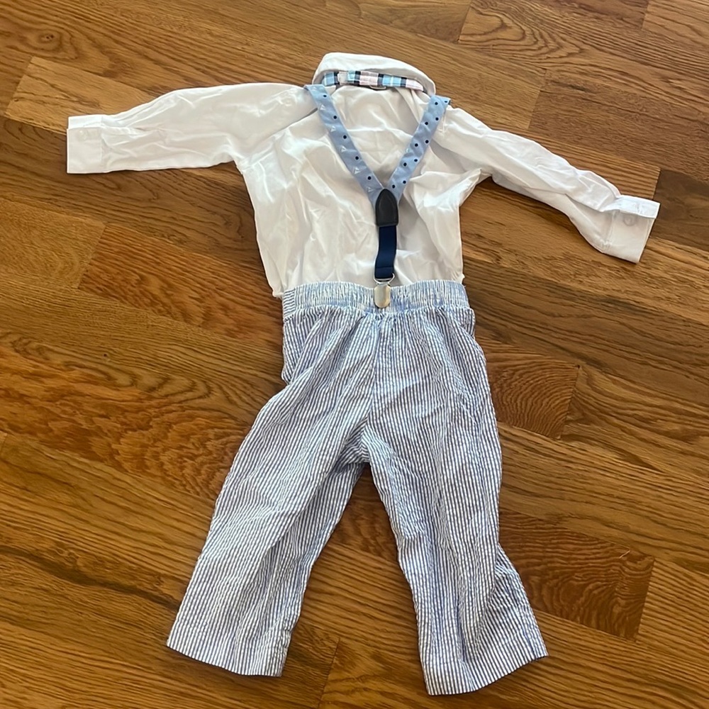 IZOD Baby Seersucker Suit - Picture 2 of 5